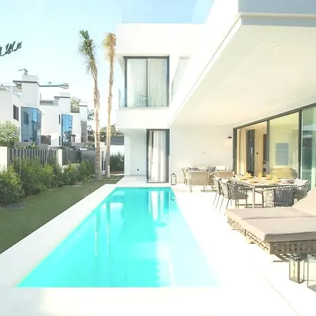 Relaxing In Spirit House Near Sea Villa Marbella